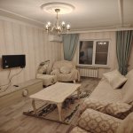 Аренда 2 комнатная Вторичка, İnşaatçılar метро, Ясамал район 1