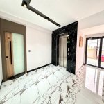 Продажа 4 комнат За рубежом 8