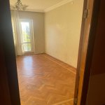 Kirayə (aylıq) 4 otaqlı Köhnə Tikili, Azadlıq metrosu, Binəqədi rayonu 9