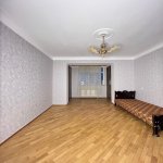 Продажа 5 комнатная Вторичка, м. Автовокзал метро, пос. Биляджари, Бинагадинский р-н район 1