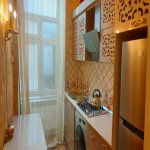Посуточно 3 комнат Вторичка, м. 28 Мая метро, Бульвар, Сябаиль район 16
