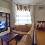Kirayə (günlük) 3 otaqlı Bağ evi, 28 May metrosu, Səbail rayonu 3