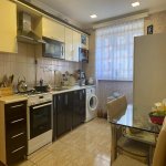 Kirayə (aylıq) 3 otaqlı Köhnə Tikili, İnşaatçılar metrosu, Yasamal qəs., Yasamal rayonu 13