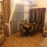 Kirayə (aylıq) 4 otaqlı Köhnə Tikili, Gənclik metrosu, Nəsimi rayonu 16