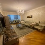 Продажа 4 комнат Вторичка, İnşaatçılar метро, пос. Йени Ясамал, Ясамал район 2