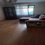 Satılır 4 otaqlı Köhnə Tikili, Yeni Günəşli qəs., Suraxanı rayonu 1