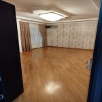 Kirayə (aylıq) 3 otaqlı Köhnə Tikili, Neftçilər metrosu, Bakıxanov qəs., Sabunçu rayonu 1
