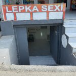 Satılır Obyekt, Memar Əcəmi metrosu, 4-cü mikrorayon, Zərifə Əliyeva adına Göz klinikası, Nəsimi rayonu 8