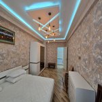 Kirayə (aylıq) 3 otaqlı Yeni Tikili Xırdalan 4