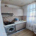 Продажа 2 комнатная Вторичка, İnşaatçılar метро, пос. Йени Ясамал, Ясамал район 8