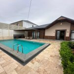 Kirayə (günlük) 4 otaqlı Həyət evi/villa, Buzovna, Xəzər rayonu 1