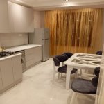Kirayə (aylıq) 3 otaqlı Yeni Tikili, İnşaatçılar metrosu, Yasamal rayonu 9