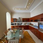 Kirayə (aylıq) 3 otaqlı Köhnə Tikili, Sahil metrosu, Səbail rayonu 13