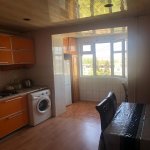 Kirayə (aylıq) 3 otaqlı Köhnə Tikili, Xalqlar dostluğu metrosu, 8-ci kilometr, Nizami rayonu 8