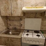 Kirayə (aylıq) 3 otaqlı Köhnə Tikili, Neftçilər metrosu, Bakıxanov qəs., Sabunçu rayonu 5
