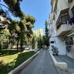 Satılır 2 otaqlı Köhnə Tikili, Memar Əcəmi metrosu, 4-cü mikrorayon, Nəsimi rayonu 2
