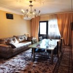 Kirayə (aylıq) 4 otaqlı Köhnə Tikili, Neftçilər metrosu, 8-ci kilometr, Nizami rayonu 1