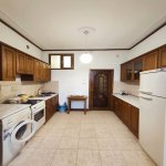 Аренда 3 комнатная Вторичка, Отель Европа, Насими район 12