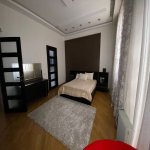 Satılır 8 otaqlı Həyət evi/villa, Azadlıq metrosu, 6-cı mikrorayon, Binəqədi rayonu 6