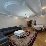 Kirayə (aylıq) 3 otaqlı Yeni Tikili, Elmlər akademiyası metrosu, Yasamal qəs., Yasamal rayonu 1