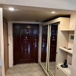 Kirayə (aylıq) 3 otaqlı Köhnə Tikili, Elmlər akademiyası metrosu, Yasamal rayonu 13