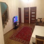 Satılır 7 otaqlı Həyət evi/villa, Qara Qarayev metrosu, 8-ci kilometr, Nizami rayonu 3