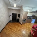 Kirayə (aylıq) 3 otaqlı Köhnə Tikili, Qara Qarayev metrosu, 8-ci kilometr, Nizami rayonu 5