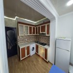 Kirayə (aylıq) 2 otaqlı Köhnə Tikili, Azadlıq metrosu, 6-cı mikrorayon, Binəqədi rayonu 8