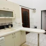 Kirayə (aylıq) 2 otaqlı Köhnə Tikili, Sahil metrosu, Səbail rayonu 12