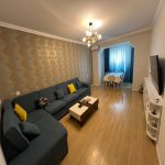 Kirayə (aylıq) 4 otaqlı Köhnə Tikili, Əhmədli metrosu, Xətai rayonu 1