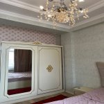 Kirayə (aylıq) 3 otaqlı Yeni Tikili Xırdalan 9