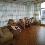 Kirayə (günlük) 3 otaqlı Yeni Tikili, 28 May metrosu, Nəsimi rayonu 1