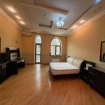 Kirayə (aylıq) 12 otaqlı Həyət evi/villa, Gənclik metrosu, Nərimanov rayonu 8