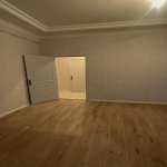 Satılır 2 otaqlı Yeni Tikili Sumqayıt 3