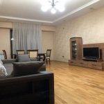 Kirayə (aylıq) 3 otaqlı Yeni Tikili, Bayıl qəs., Səbail rayonu 1