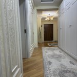 Kirayə (aylıq) 3 otaqlı Yeni Tikili Xırdalan 4