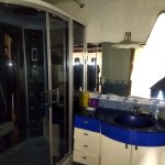 Продажа 5 комнатная Вторичка, 9-ый микрорайон район 16