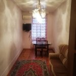 Kirayə (aylıq) 2 otaqlı Köhnə Tikili Qazax 1