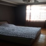 Kirayə (aylıq) 3 otaqlı Köhnə Tikili, Azadlıq metrosu, 7-ci mikrorayon, Binəqədi rayonu 8