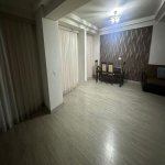 Продажа 3 комнат Вторичка, м. 28 Мая метро, Насими район 3