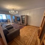 Kirayə (aylıq) 3 otaqlı Köhnə Tikili, Azadlıq metrosu, Binəqədi rayonu 1