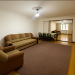 Kirayə (aylıq) 3 otaqlı Köhnə Tikili, Azadlıq metrosu, Binəqədi rayonu 2