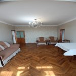 Продажа 5 комнатная Вторичка, 18-й микрорайон район 1