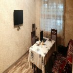 Продажа 2 комнат Вторичка, İnşaatçılar метро, пос. Ясамал, Ясамал район 1