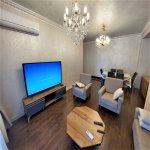 Kirayə (aylıq) 3 otaqlı Yeni Tikili, 8 Noyabr metrosu, Yasamal rayonu 1