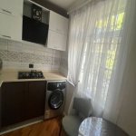 Kirayə (aylıq) 3 otaqlı Köhnə Tikili, Neftçilər metrosu, Nizami rayonu 14