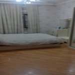 Kirayə (aylıq) 3 otaqlı Yeni Tikili, Xalqlar dostluğu metrosu, Nizami rayonu 8