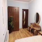 Kirayə (aylıq) 3 otaqlı Həyət evi/villa, Memar Əcəmi metrosu, 4-cü mikrorayon, Nəsimi rayonu 4