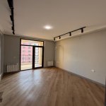 Продажа 2 комнатная Новостройка, м. Дярнягюль метро, 8-ой микрорайон, Oazis restoran, Бинагадинский р-н район 5