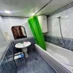 Kirayə (aylıq) 4 otaqlı Köhnə Tikili, Azadlıq metrosu, Binəqədi rayonu 16